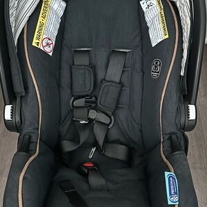 Infant Car Seat with Safety Harness - Black